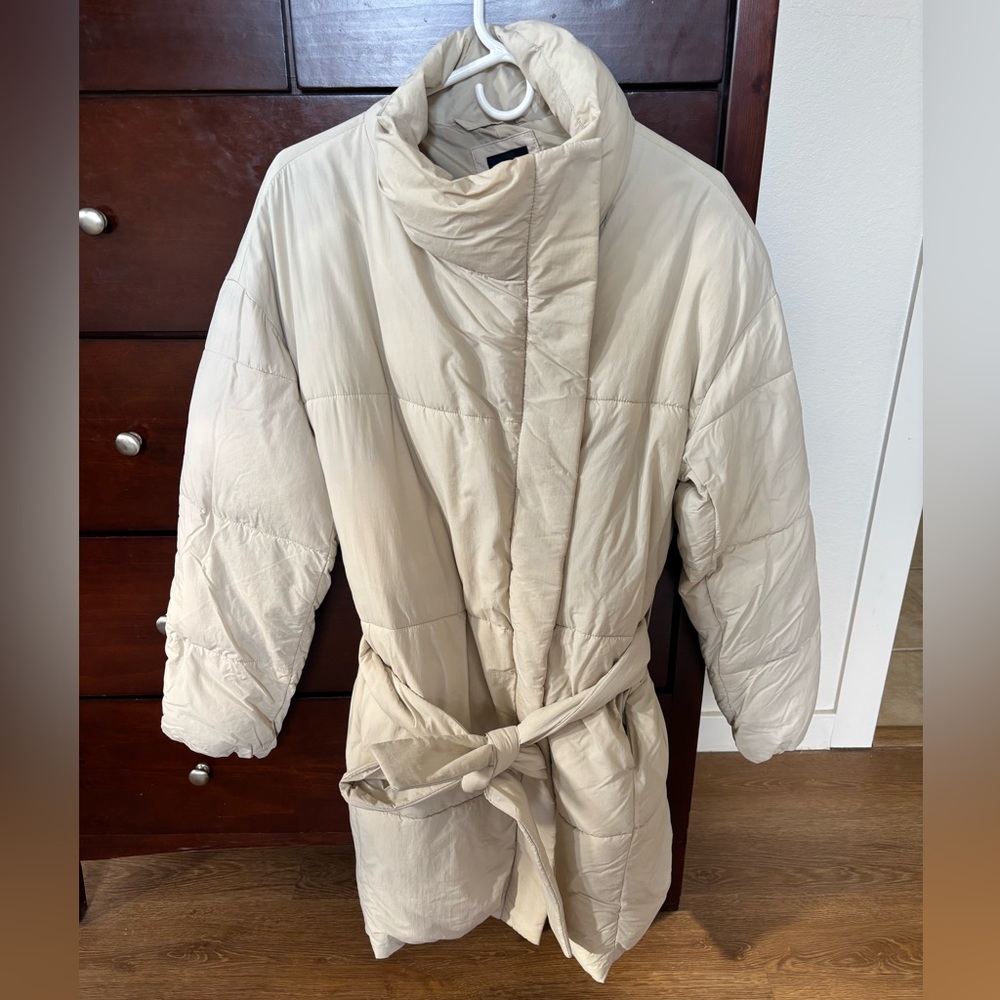 GAP Women's Beige Puffer Belted Coat